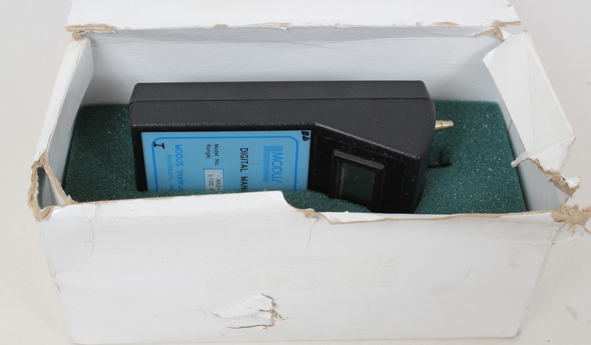 Modus DIgital Manometer Range + 100 Pascals MA2005P SocoTek LLC