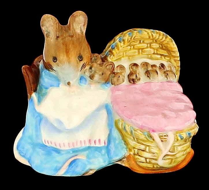 VINTAGE BEATRIX POTTER "HUNCA MUNCA" MOUSE FIGURINE WARNE CO BESWICK
