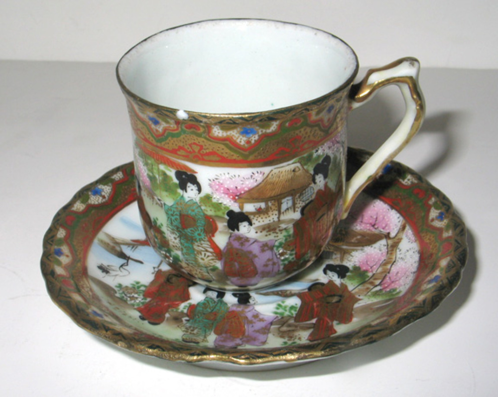 FINEST ANTIQUE JAPANESE KUTANI HP GEISHA DEMITASSE CUP SAUCER eBay