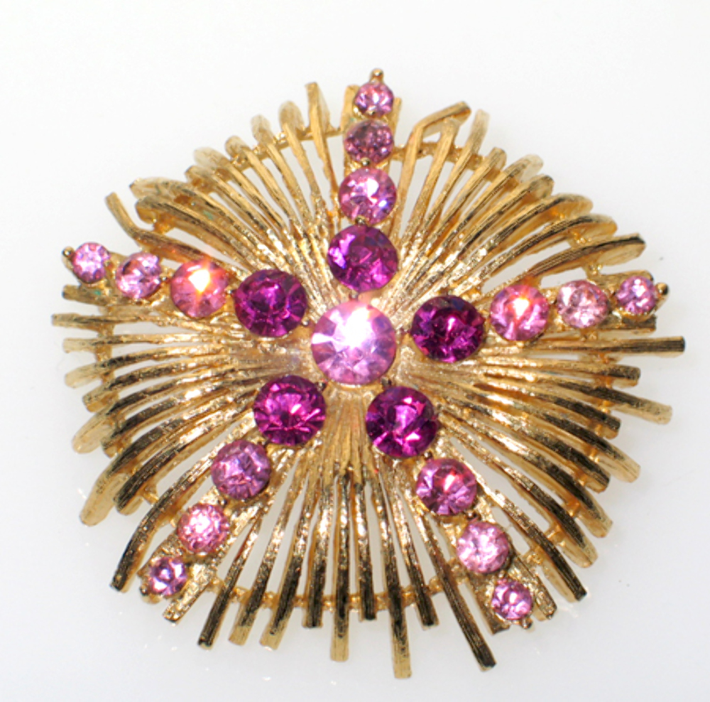 VINTAGE LISNER 2 TONE HOT PINK RHINESTONE BROOCH PIN CLIP BACK EARRINGS