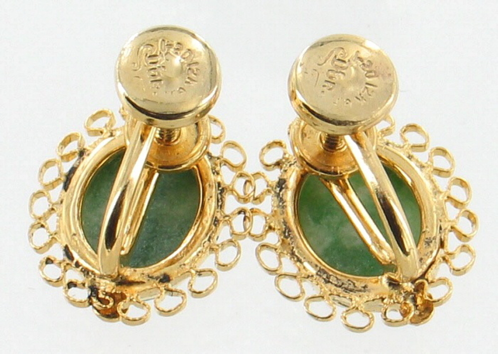 VINTAGE 12K GF GOLD FILLED FILIGREE GREEN NEPHRITE JADE D'OR SCREW BACK