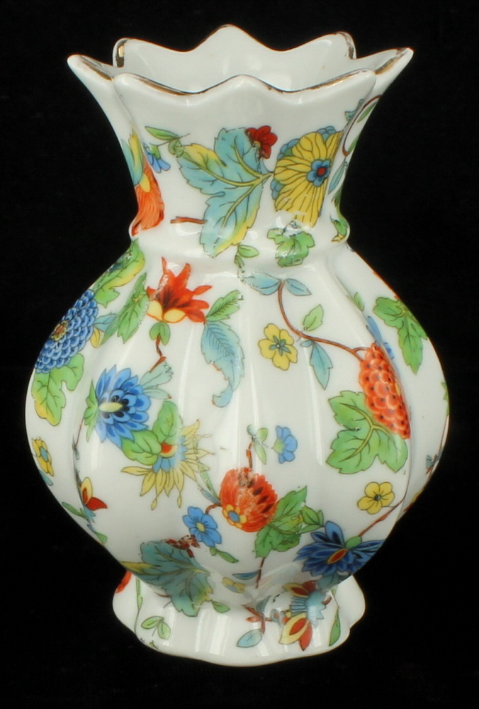 VINTAGE DECO DRESDEN INSPIRED FLORAL FOLIAGE SCALLOPED SMALL BUD VASE