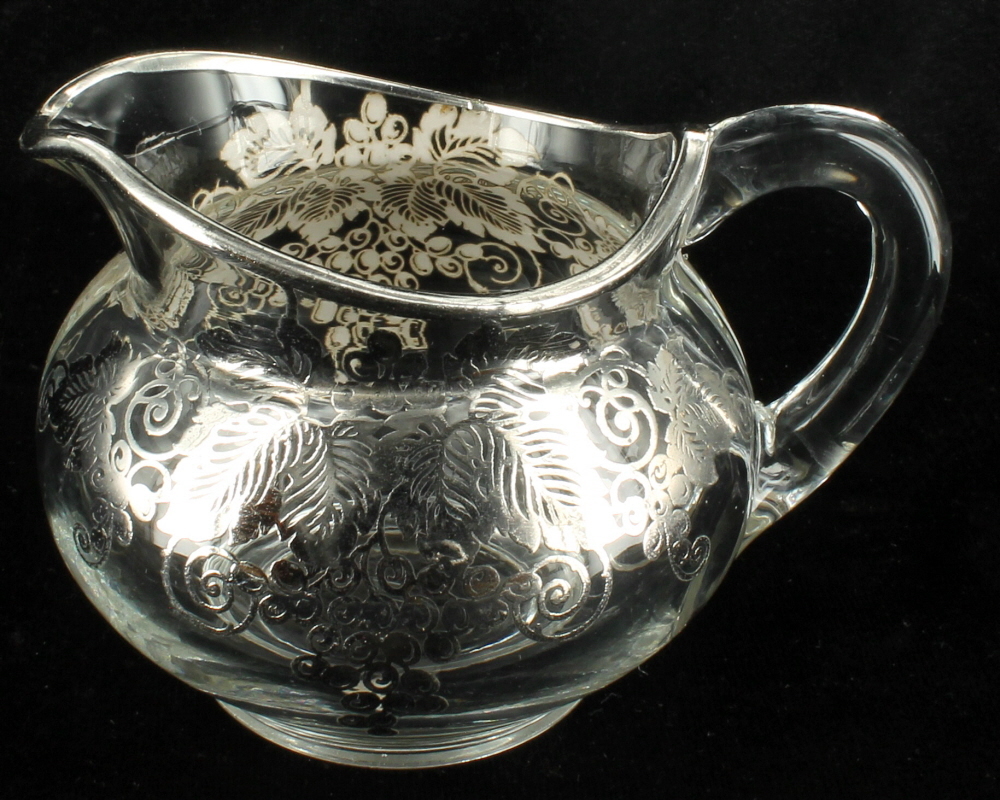 VINTAGE HEISEY GLASS CREAMER SUGAR SERVING SET GRAPE FLORAL SILVER