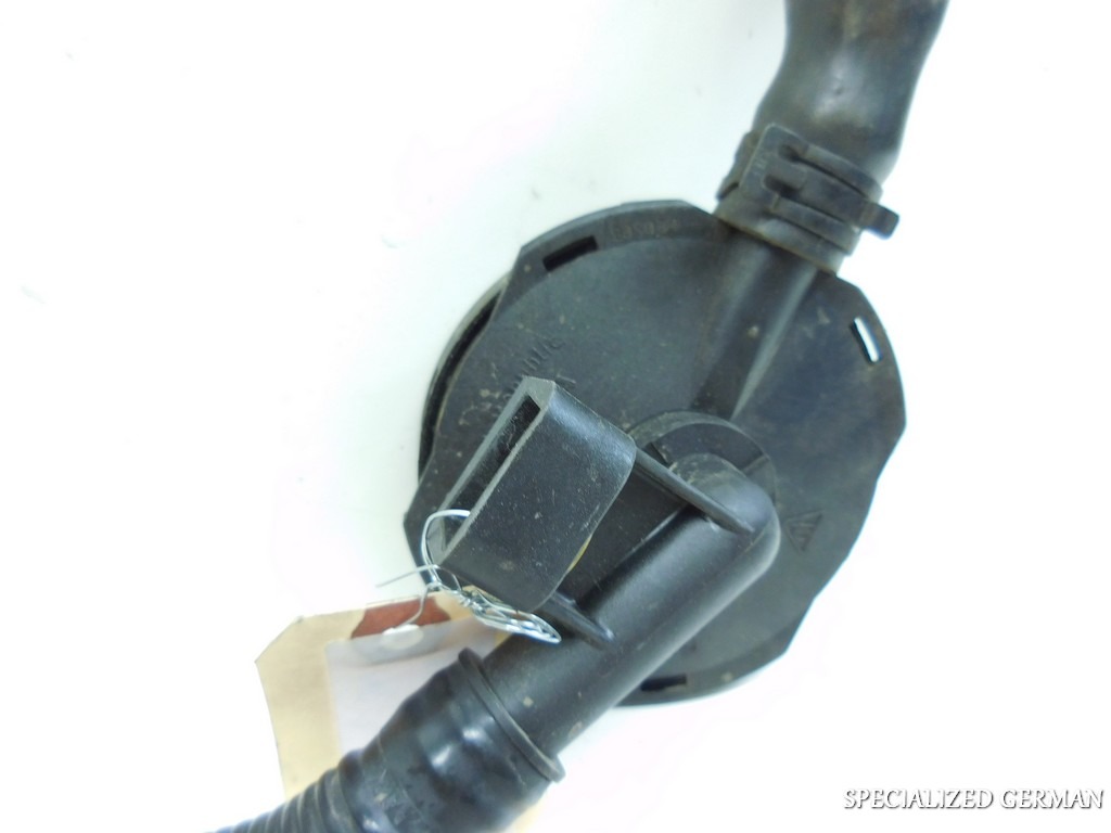 03 04 05 06 Porsche Cayenne 3.2 crankcase vent valve 022103765B eBay