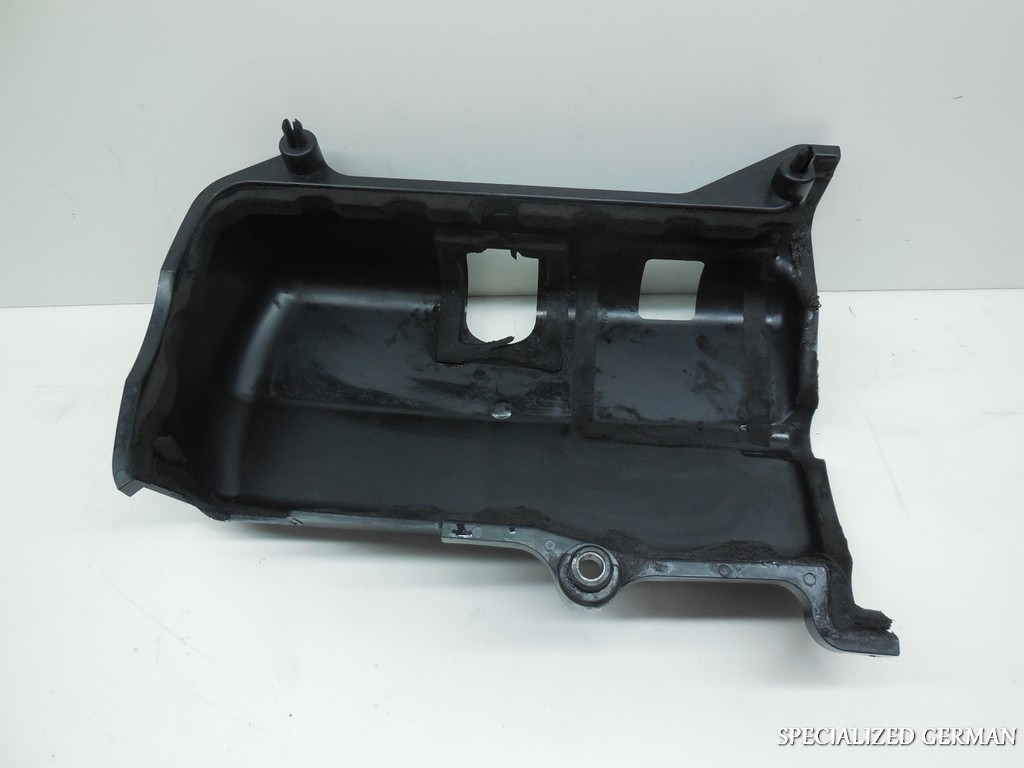99 00 01 02 03 04 05 Volkswagen Jetta Golf Beetle Plastic Oil Pan Cover