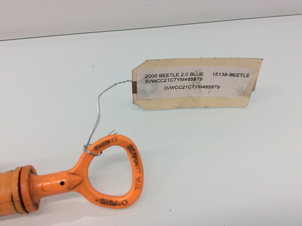 99 00 01 02 03 04 05 Volkswagen Jetta Golf Beetle 2.0 engine oil