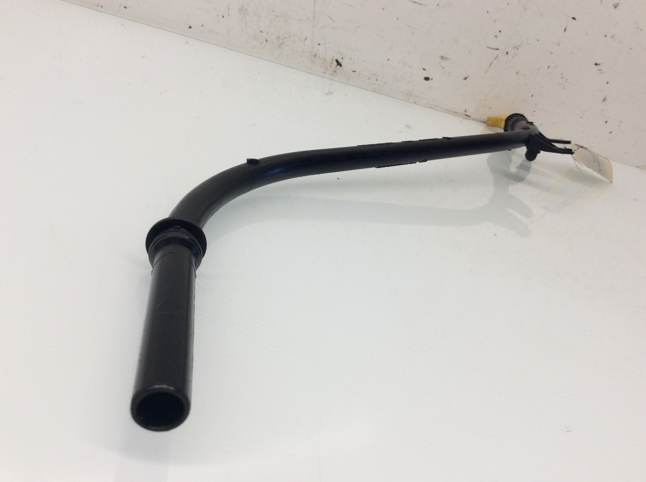 2015 2016 Volkswagen Passat 1.8 Engine Oil Dipstick and Tube 06K115610E
