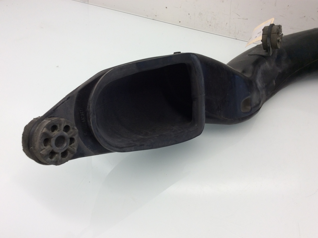 2001 2002 2003 BMW 530i Air Intake Manifold Duct 13711437630 eBay