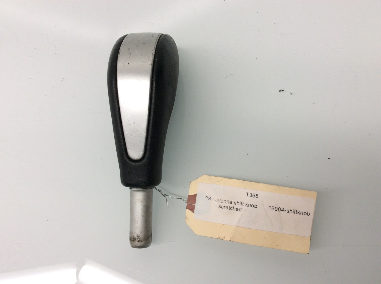 2003 2004 20052010 Porsche Cayenne automatic shift knob 95542606900