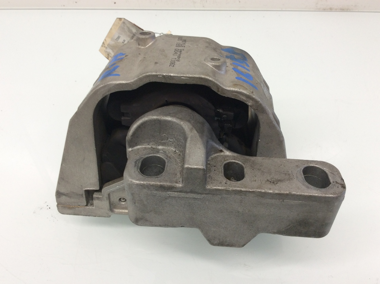 2004 Volkswagen Jetta 1.9L TDI Right Motor Engine Mount eBay