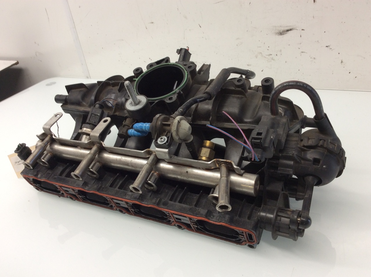 2009 2010 2011 Volkswagen Gti Jetta CC Eos Tiguan 2.0t intake manifold