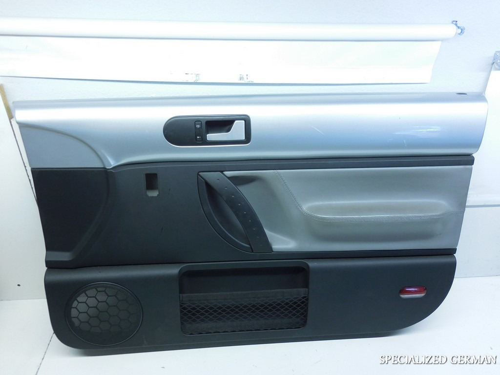 2000 2001 2002 2003 2004 2005 Volkswagen Beetle right door panel silver