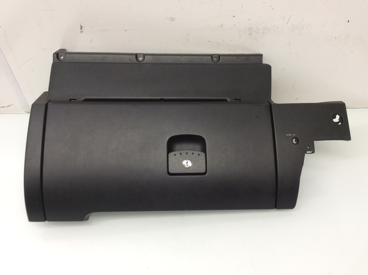 2006 2007 2009 2010 Volkswagen Beetle Passenger Dashboard Glove Box