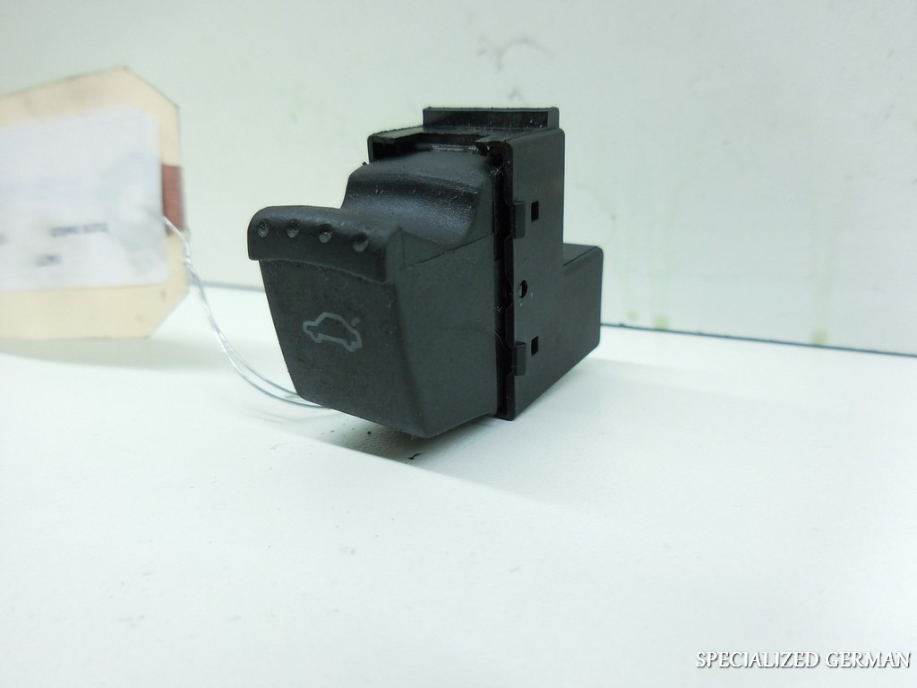 00 01 02 03 04 05 Volkswagen Jetta Golf Passat trunk release switch 1J0959831A eBay