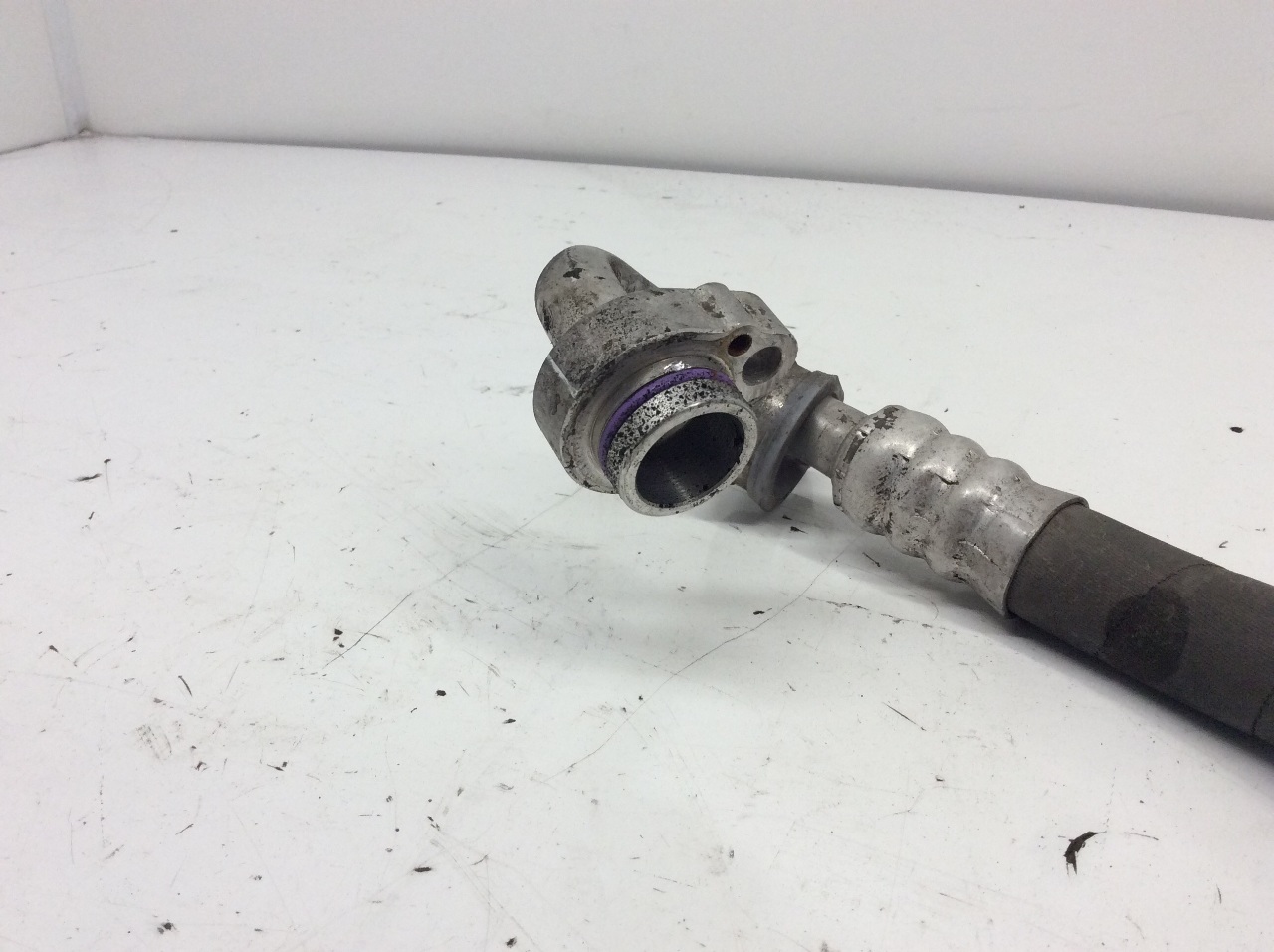 Refrigerant Hoses A/C Refrigerant Discharge Hose For 2005-2014 VW Jetta 2.5L 5 Cyl 2009 MM826PP A/c Hose