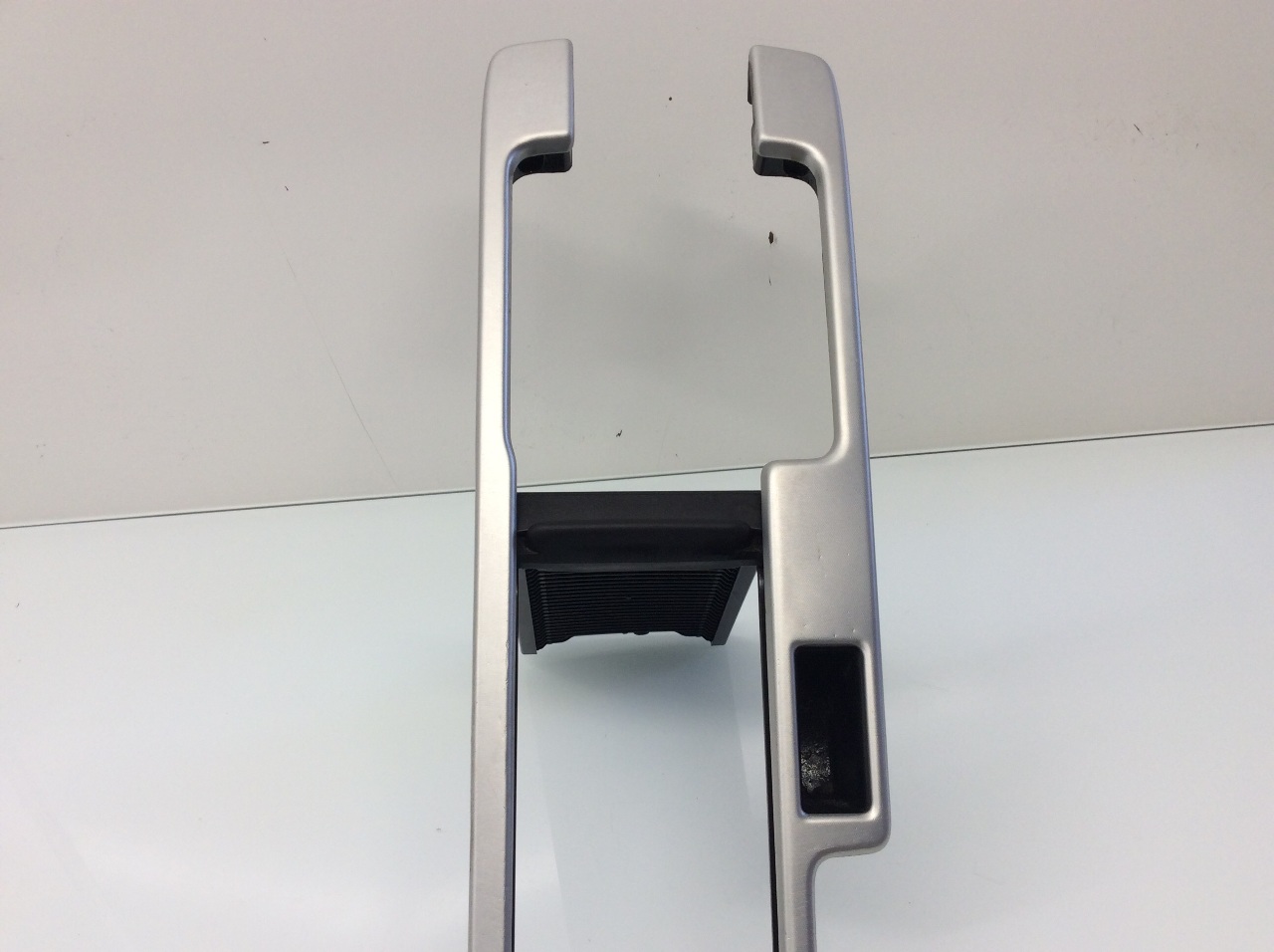 08 09 10 11 Volvo S40 V50 center console aluminum trim 30755392 eBay