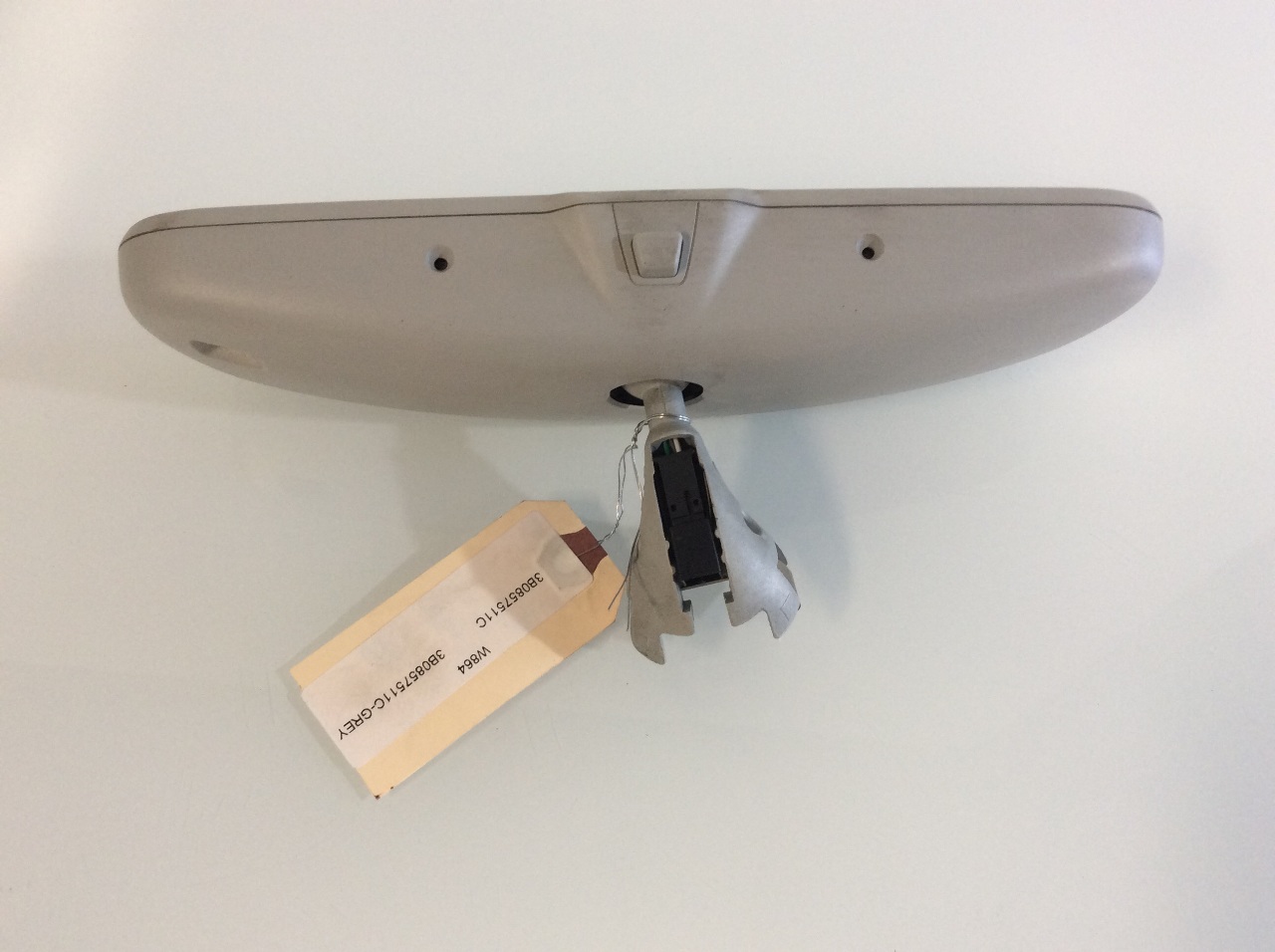 02 03 04 05 Volkswagen Passat inside rear view mirror auto dimming