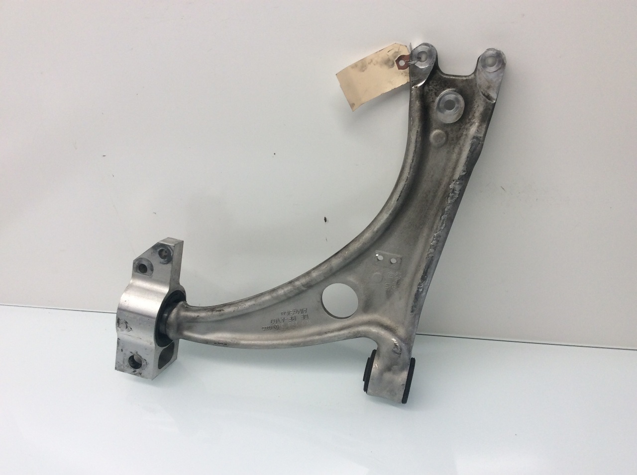 Volkswagen Passat Tiguan or CC front lower control arm 3C0407151G used