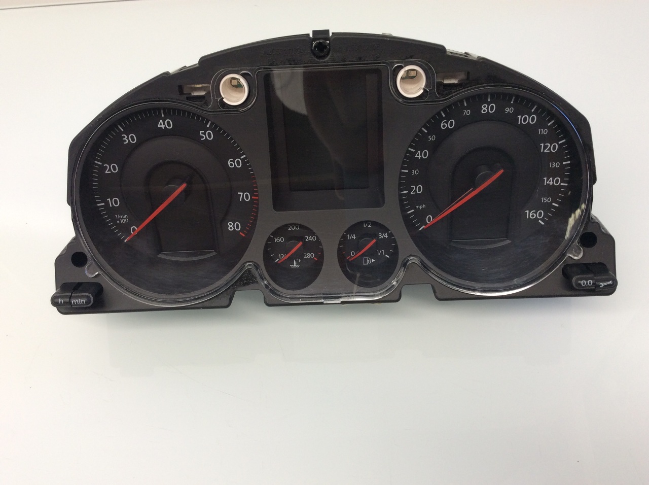 2008 Volkswagen Passat Speedometer Instrument Cluster OEM 3C0920971F-1