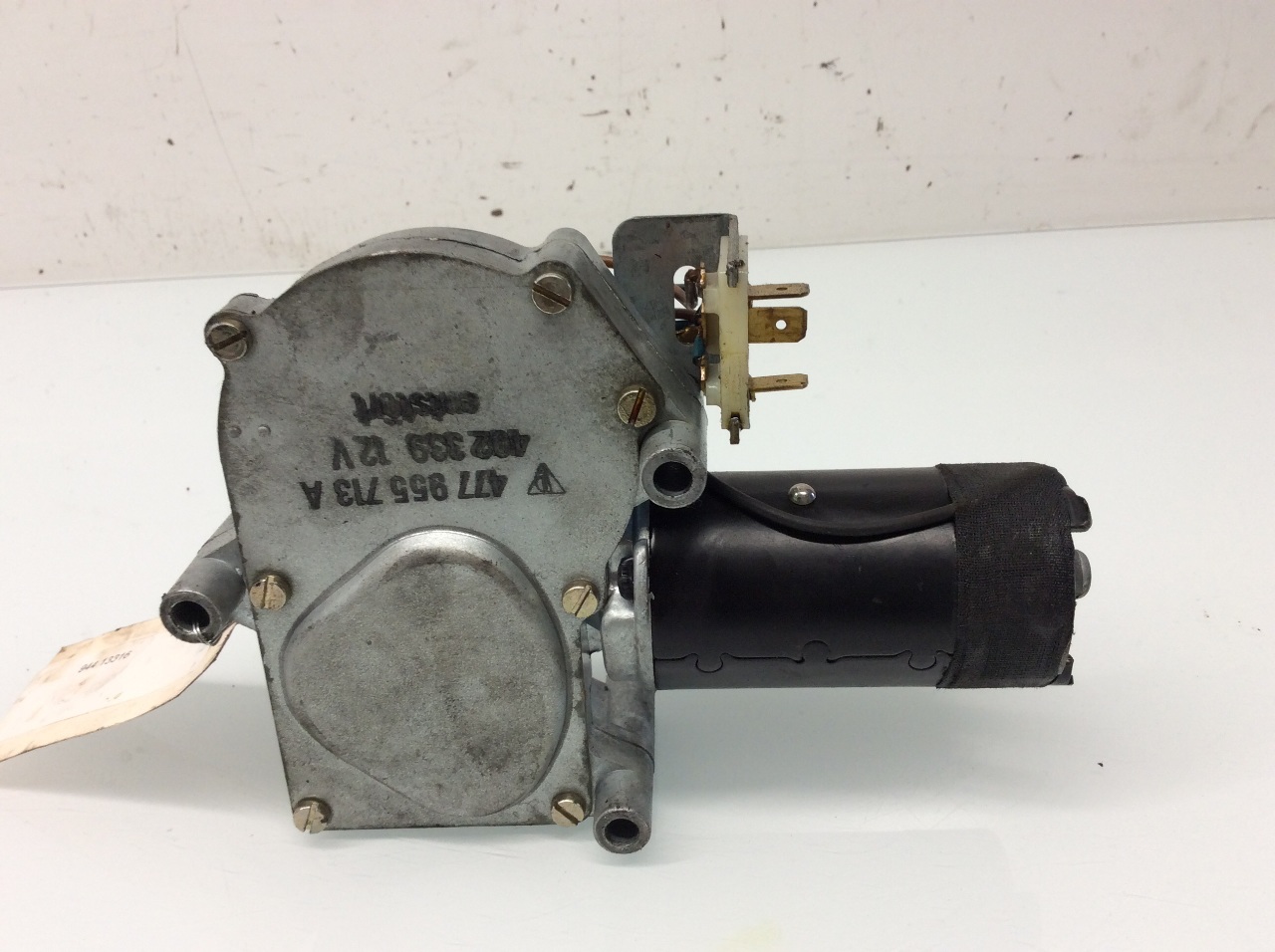 1984 1985 1986 1987 1988 1989 1990 1991 Porsche 944 Rear Wiper Motor 477955713A