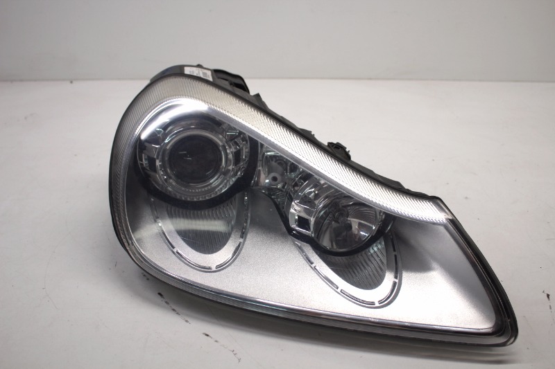 2003 2004 2005 2006 Porsche Cayenne Right Passenger Xenon Headlight