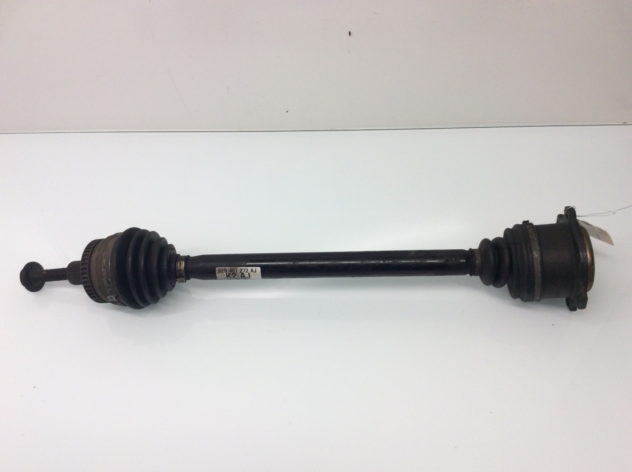 2005 Audi A4 right front axle shaft cv joint 1.8t quattro 8E0407272AJ