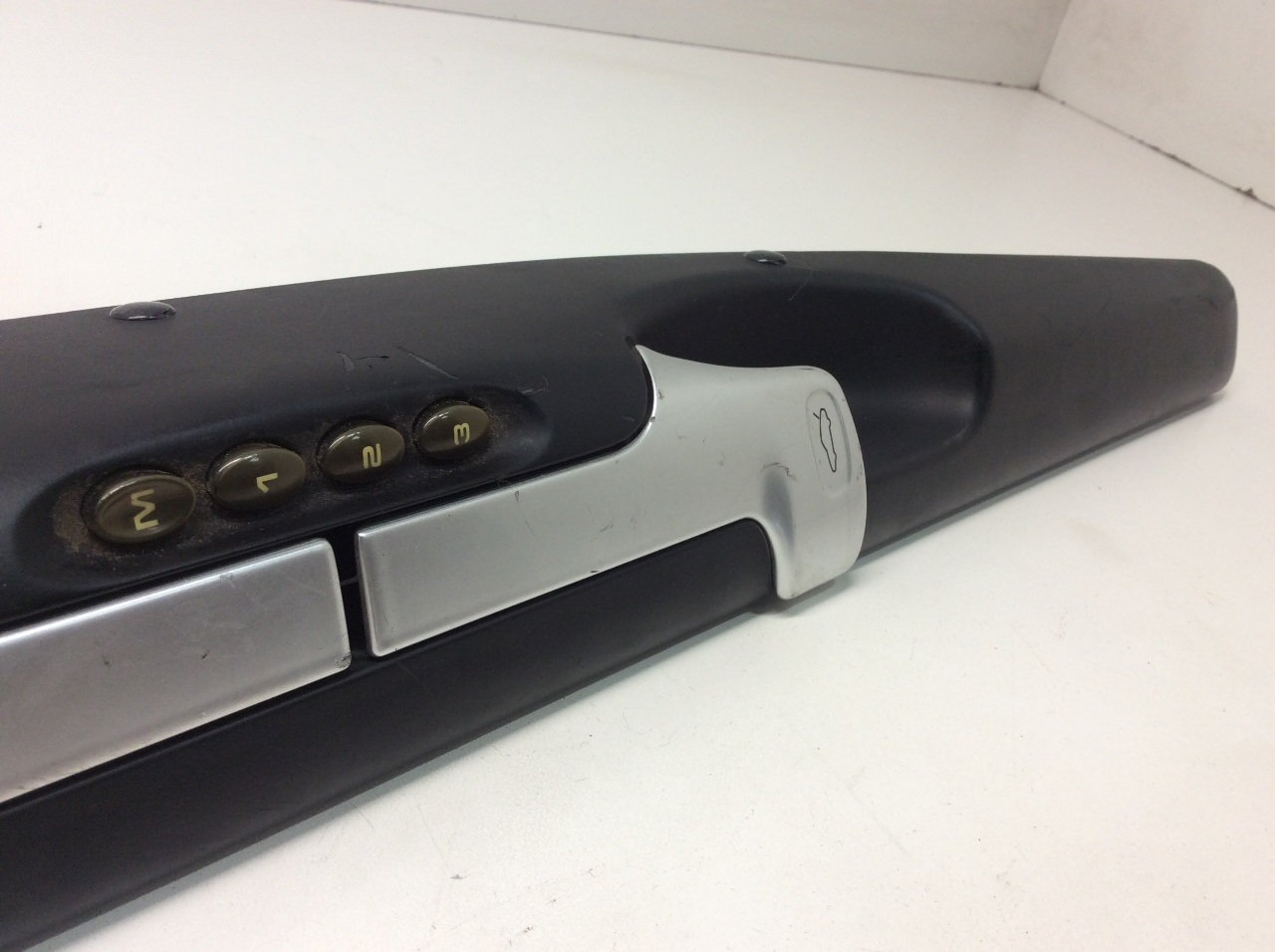 1997 1998 2003 2004 Porsche Boxster Left Door Sill Trunk Hood Release