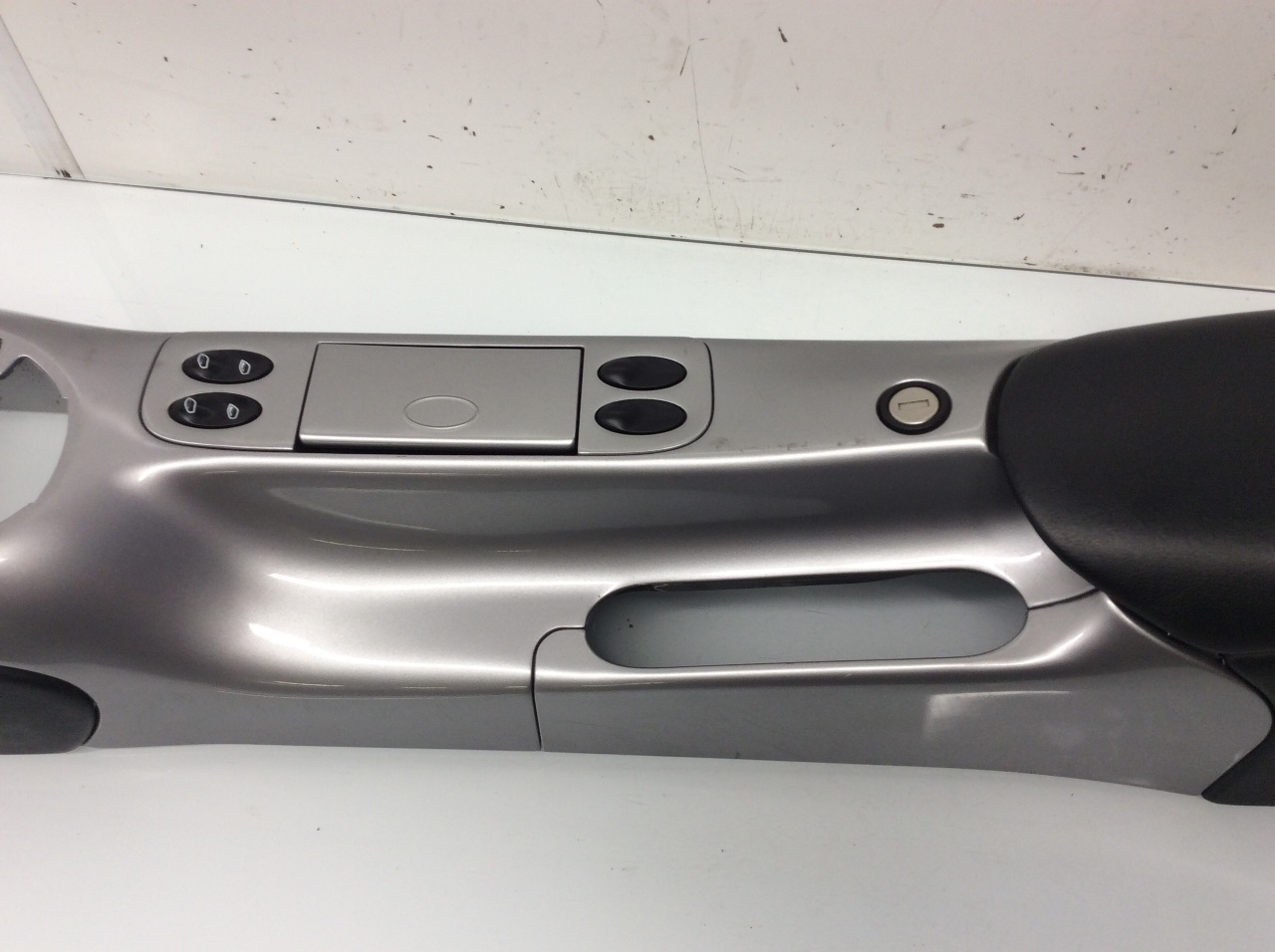 Service Manual Remove The Center Consal For A 2004