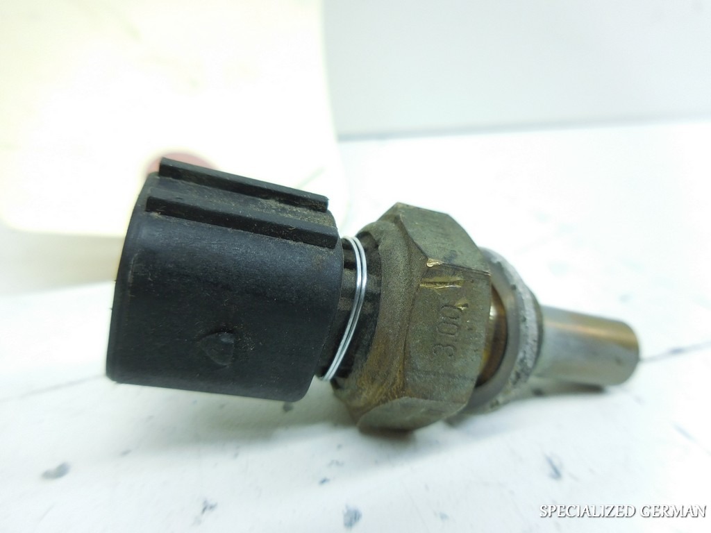 Porsche 911 996 Boxster engine coolant temperature sensor 99660640501