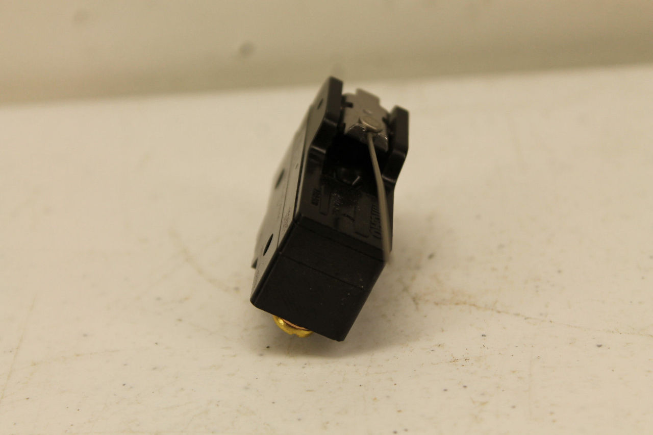 Omron BZ-RW-J14 Micro Switch | PLC Surplus Supply, LLC