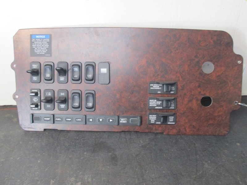 2006 Freightliner Columbia/Century Gauges & Dash Pieces eBay