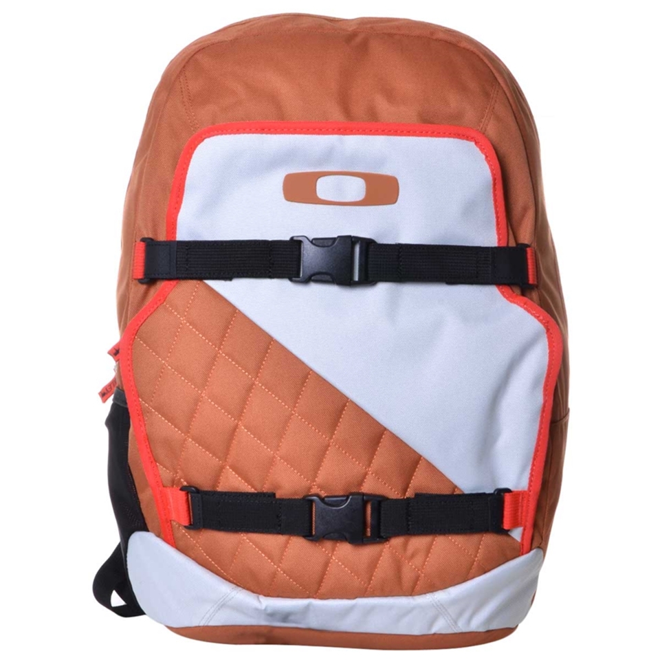 OAKLEY skateboard snowboard surf STREETMAN BACKPACK 2.0 cinnamon NEW w