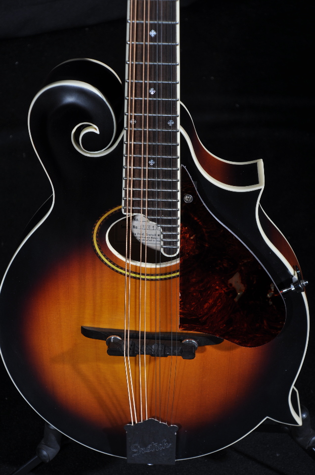 GRETSCH G9350 PARK AVENUE FMANDOLIN AC/EL 3TSB ROOTS COLLECTION StreetSoundsNYC