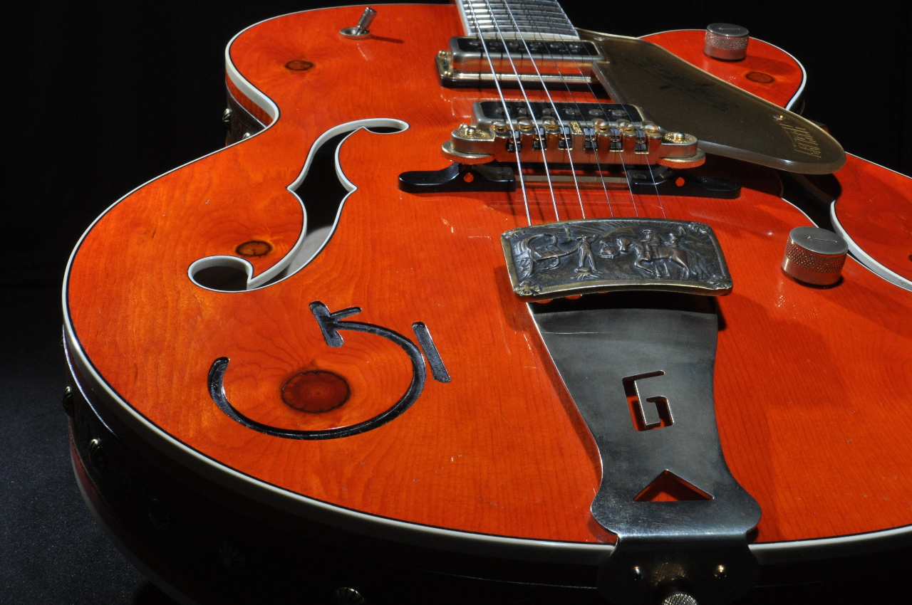 GRETSCH USA CUSTOM SHOP G6120WCST KNOTTY PINE RELIC GUITAR