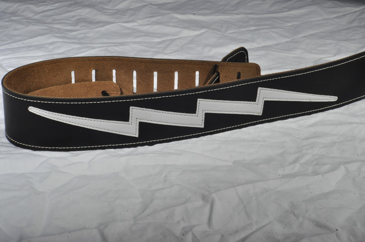 FENDER LEATHER LIGHTNING BOLT BLACK GUITAR STRAP 2.5" StreetSoundsNYC