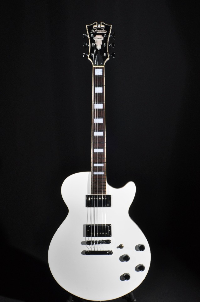 D'ANGELICO PREMIER SS WHITE SEMIHOLLOW BODY CENTER BLOCK GUITAR W/GIG