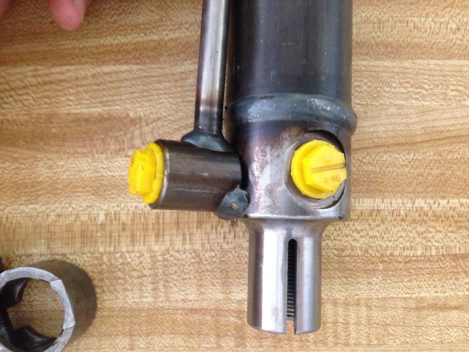 Case 580CK 530 530ck 2wd Power Steering cylinder A37859 A37509 Finney