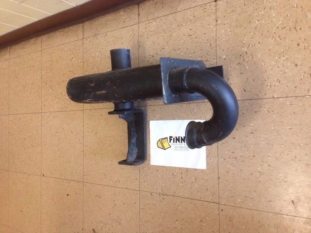 192483A1 CASE 580SL 580L TURBO ENGINE Exhaust Muffler turbocharger