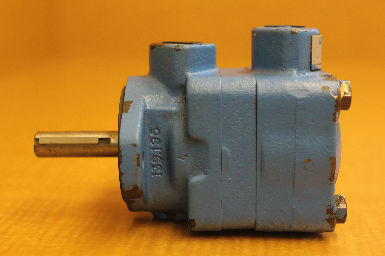 Rblt Vickers Eaton Hydraulic Oil Pump Vane Motor 1684733 M2210351C