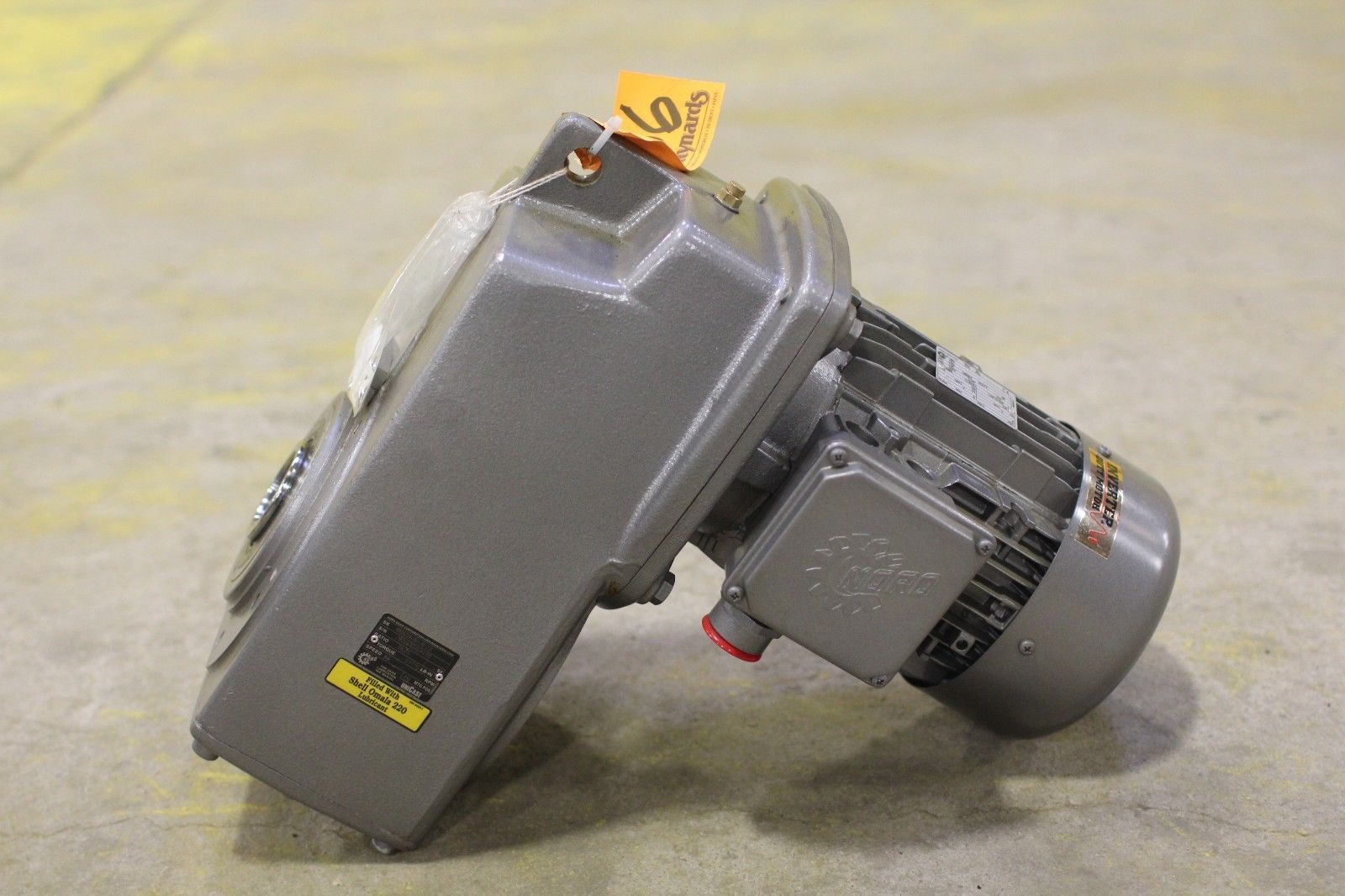 New Nord Gearbox 4282AZGB100 L/40 CUS 100 LA/4 C US N1 35713602/0547