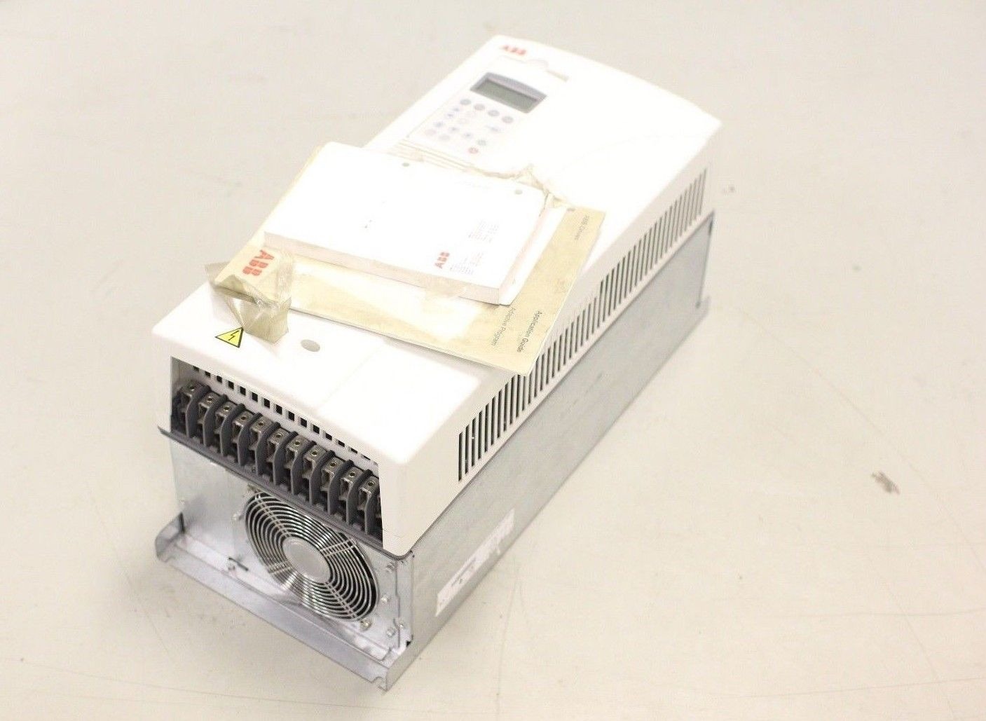 New ABB AC VFD Spindle Drive ACS800-U1-0060-5+D150+L503 VFD 60 HP 480 V