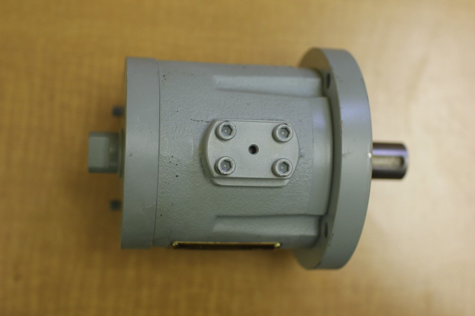 New Kawaguchi Engineering Reciprocating Motor ERCZ202V96A