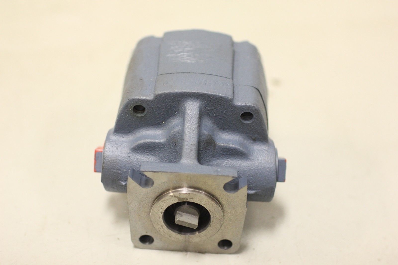 New Delta A27 Hydraulic Gear Pump M19696 3/4" BiDirectional 700 PSI eBay