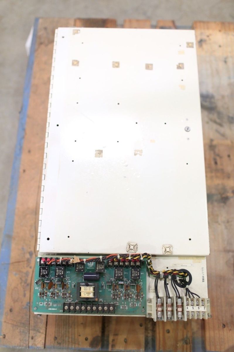Used AllenBradley DC KTK Winder Drive 12M0300267 T261789R1 1 Amp