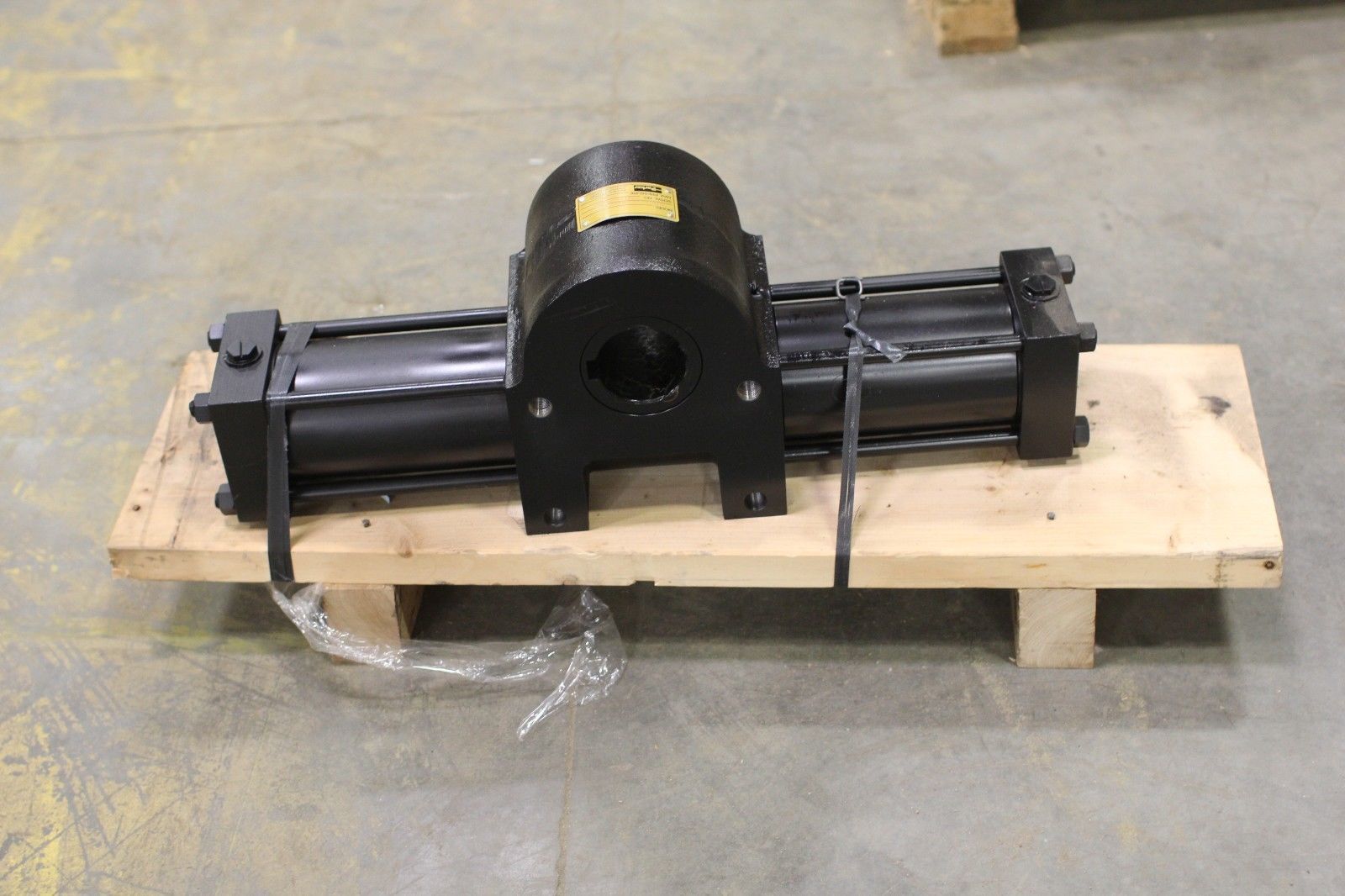 New Parker Hydraulic Rotary Actuator HTR75 180 PA14 C Max Pressure 3000