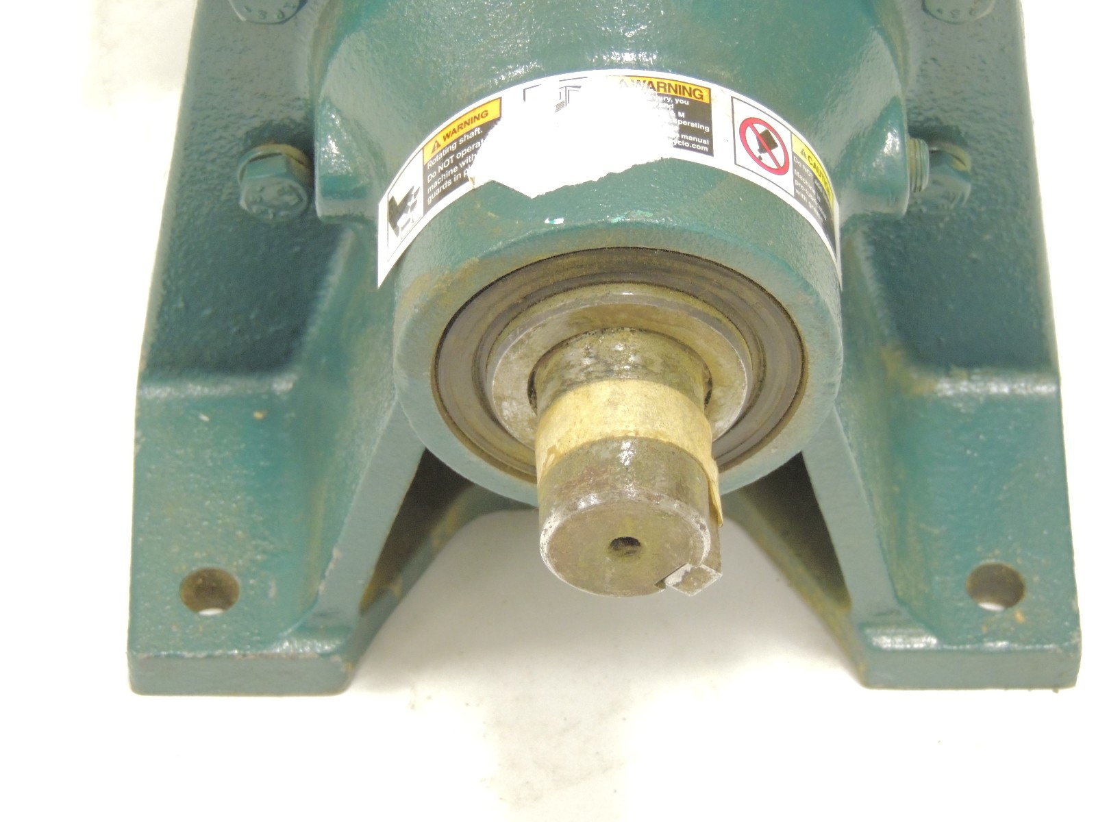 New Surplus Sumitomo SMCyclo Gear Motor CNHM014095B119 3 Phase, 1/8