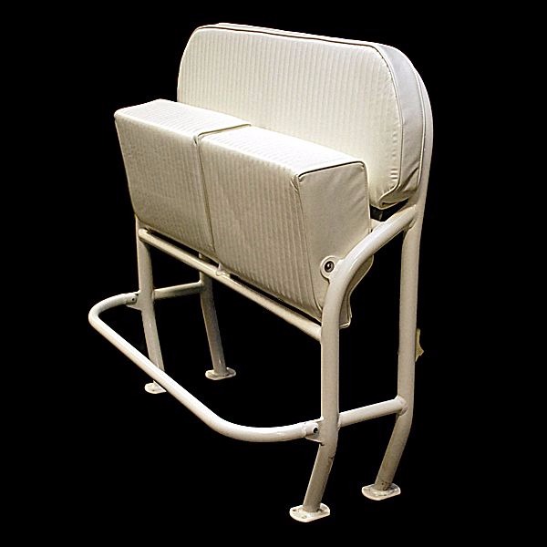 Mako Cream 44 x 21 1/2 x 44 1/2 Inch Aluminum Boat Flip Up Leaning Post