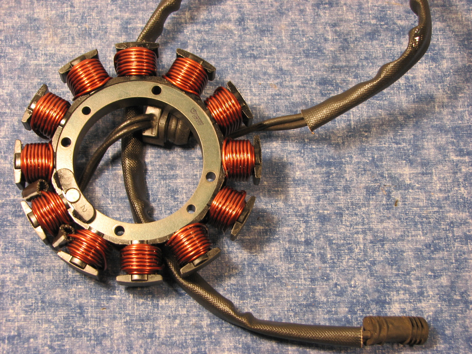 Harley Davidson OEM Stator 0708 Sportster 883 0713 1200C Custom+