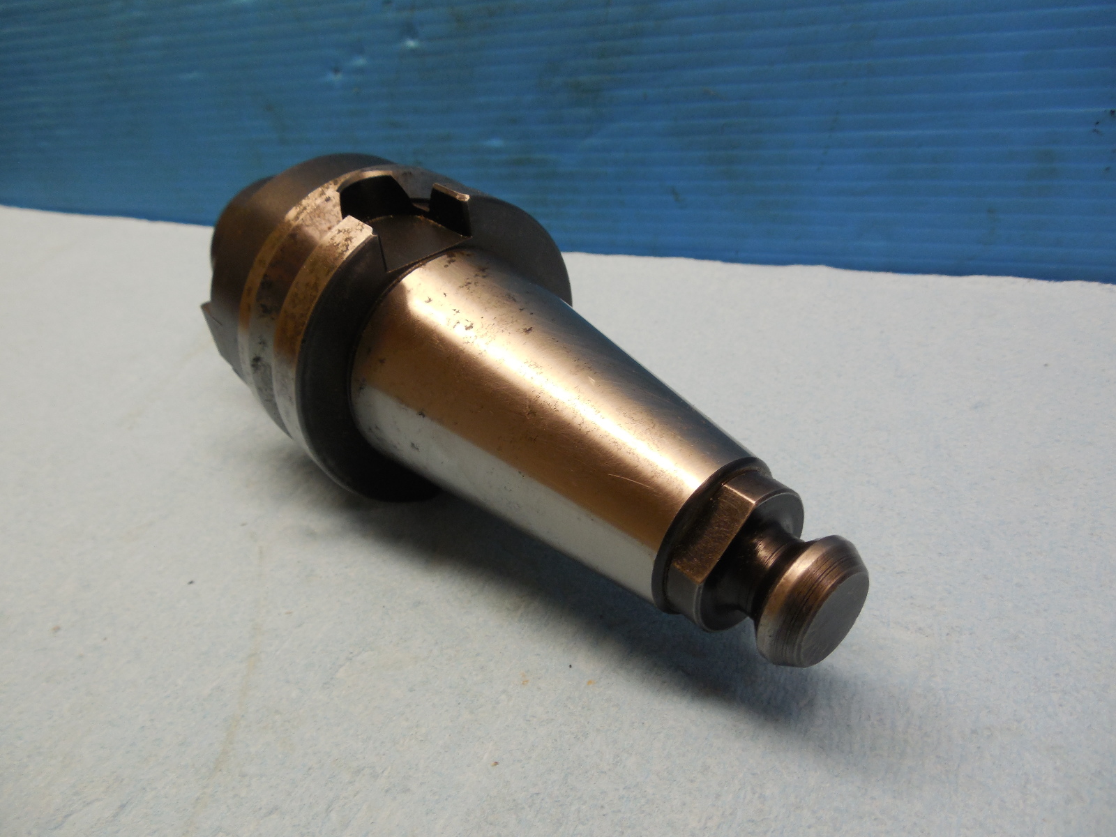 ACCUPRO BT40 1 1/4" FACE MILL DRIVER W/ 1/2" KEYS BRIDGEPORT TOOLING