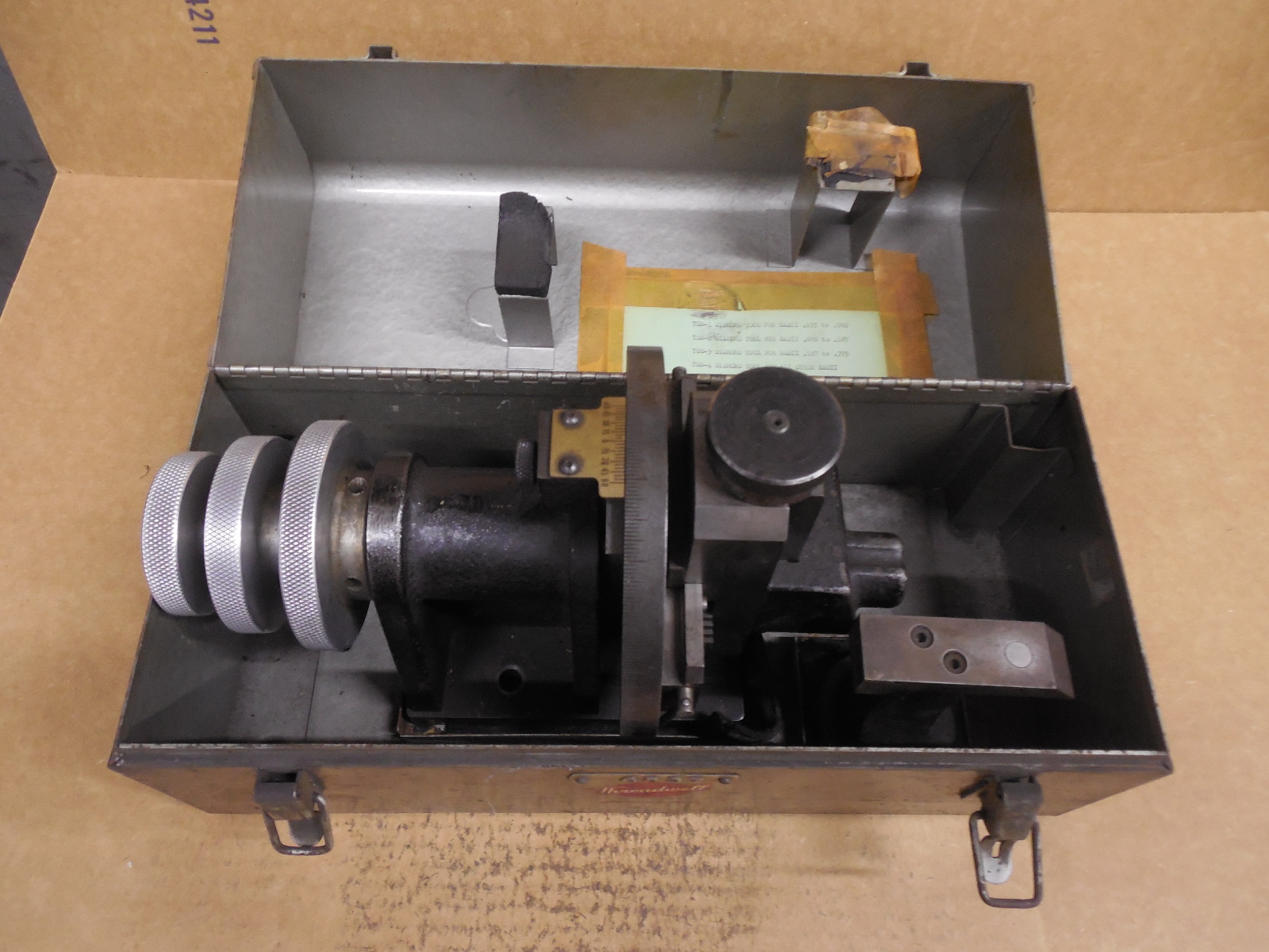 THREADWELL TANGI MATIC RADIUS & ANGLE GRINDING WHEEL DRESSER 5431